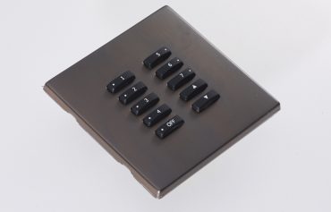 Rako RLM FocusSB Wireless Cover Plate Chocolate Bronze