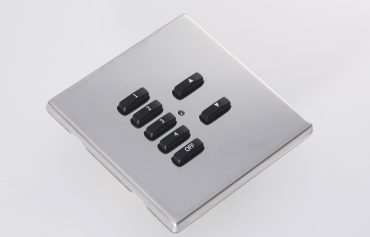 Rako RLM FocusSB Wireless Cover Plate Polished Stainless Steel